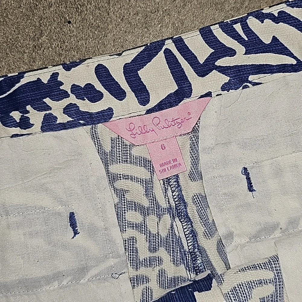 🌷Lilly Pulitzer size 6 shorts - Picture 3 of 10